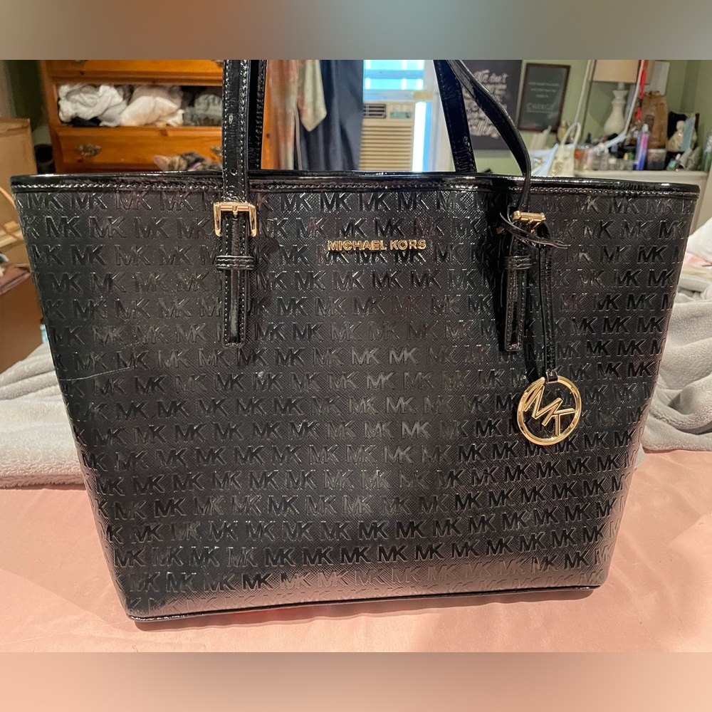 Michael kors leather jet set tote bag